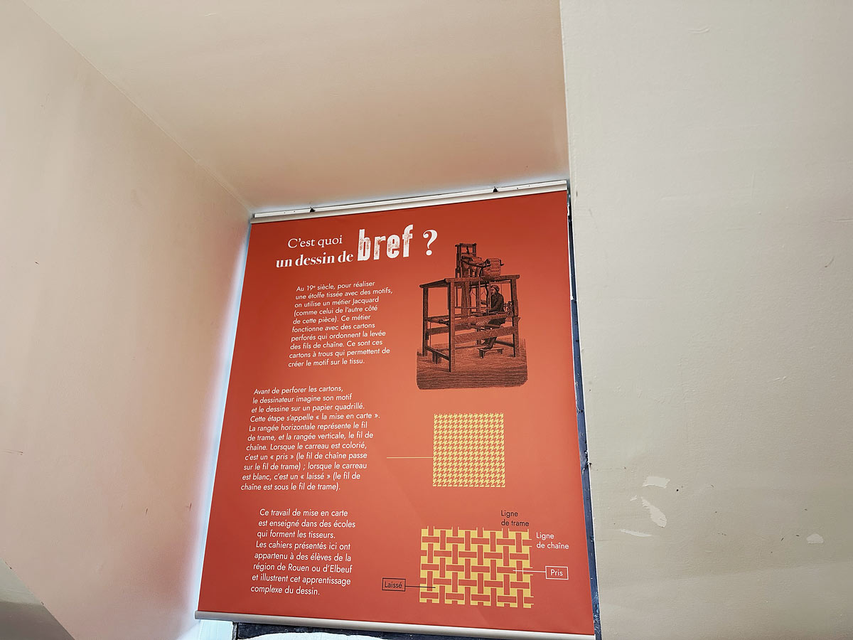 DU DESSIN AU TEXTILE