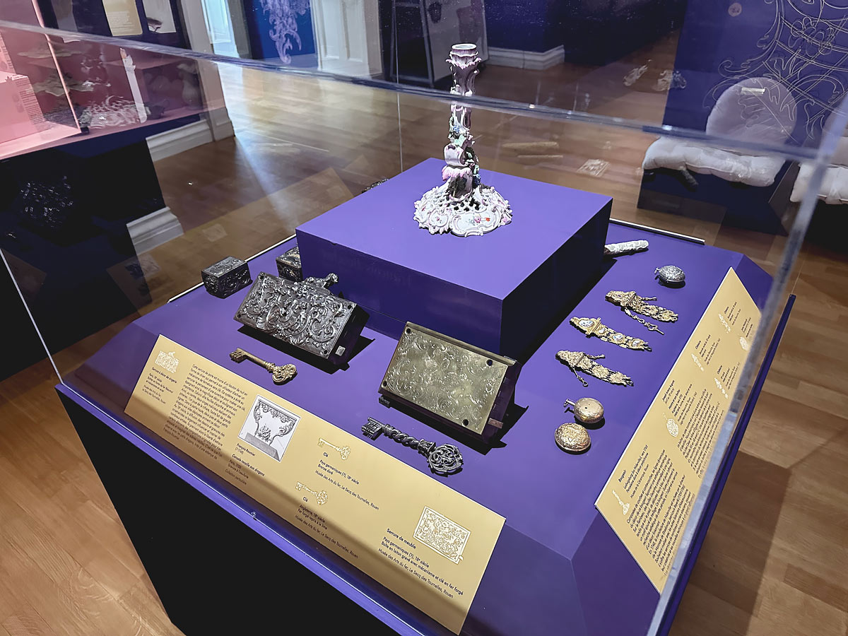 JAMAIS TROP ROCOCO !